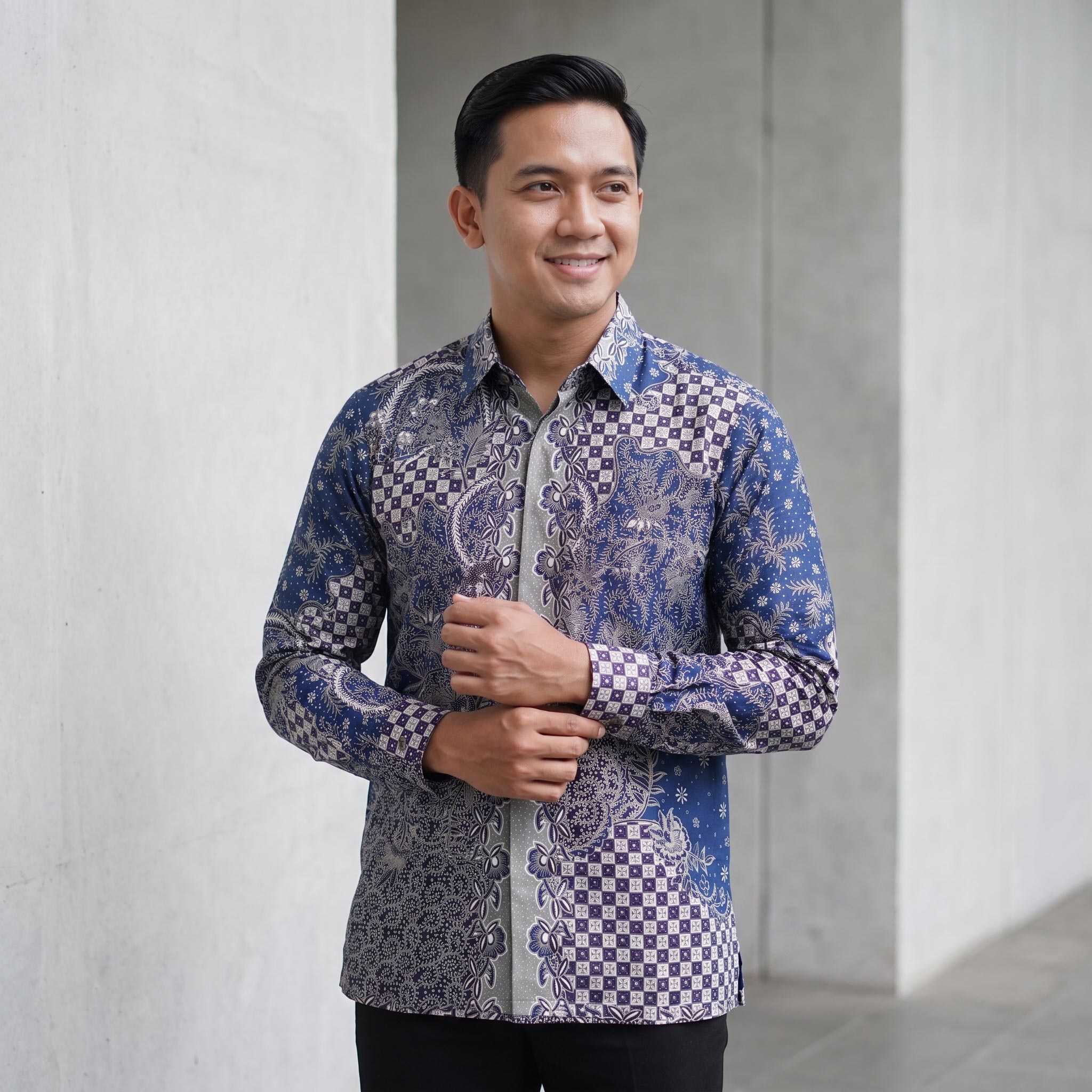 Kemeja Regular Fit Batik Ismoyo Lengan Panjang - 314 - Gambar 3