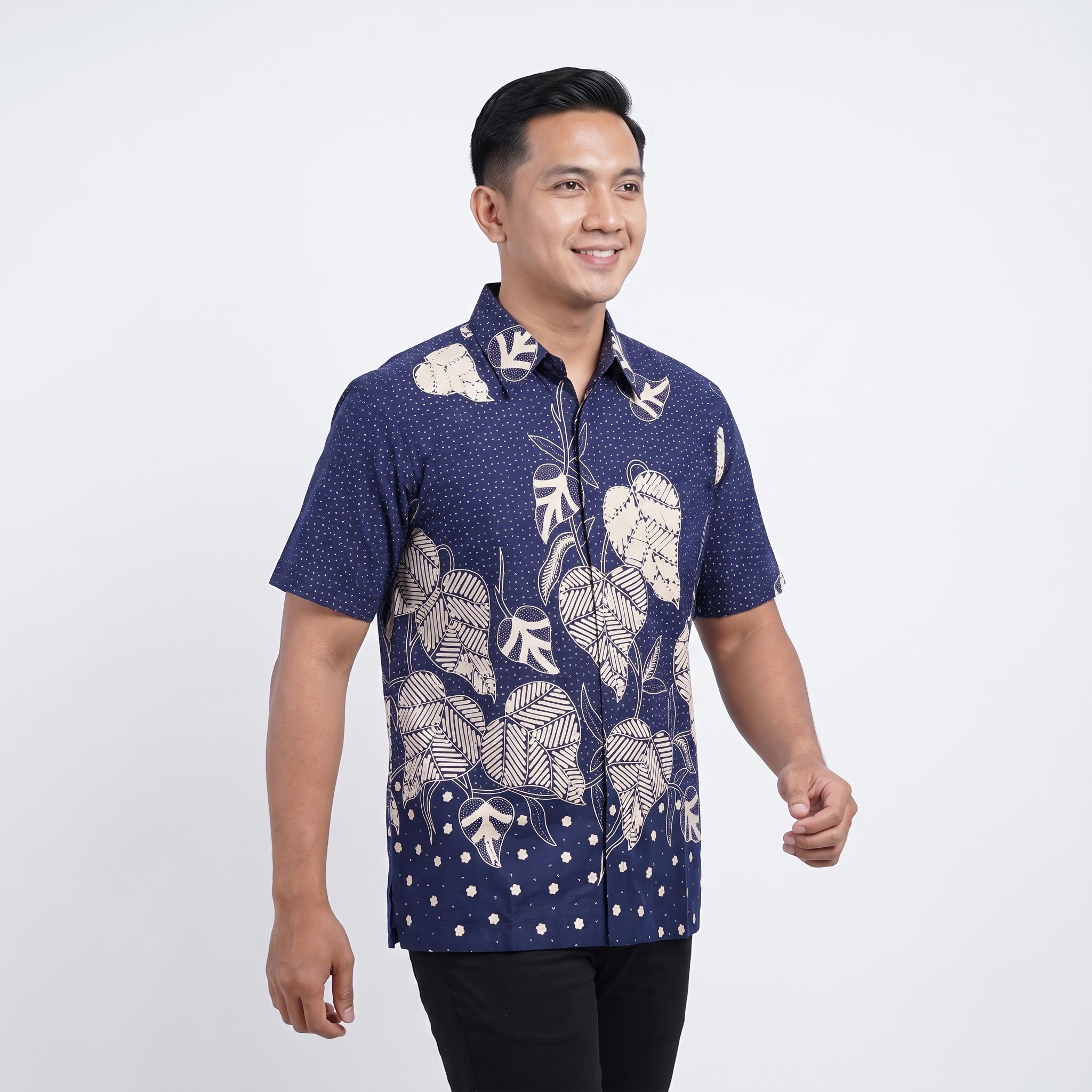 Kemeja Batik Pria Katun Cabut Lengan Pendek - 334 - Gambar 9
